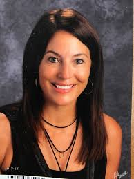 Mrs. deLyra, Teacher Who Made History Exciting, to Retire