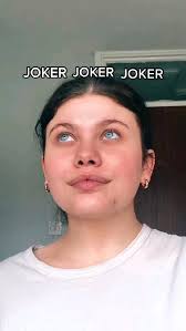 Eileen Vazquez (eileenv1112)