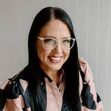 Irma Hodges's Instagram, Twitter & Facebook