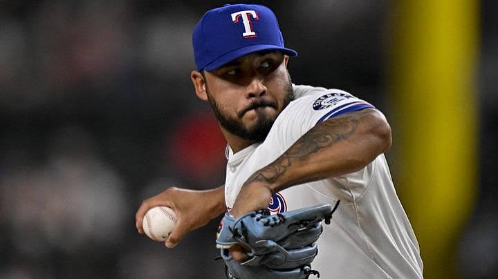 Luis Curvelo Gives Rangers Bullpen First Healthy Reinforcement of Season