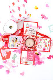 Diy Valentine S Day Surprise Box Damask Love Valentine S Day Diy Valentines Diy Valentine Day Cards