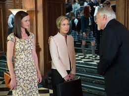 Gilmore Girls A Year In The Life Watch Online Return To Chilton From Gilmore Girls Revival Photos Return To Stars Hollow Gilmore Girls Gilmore Girls Revival Gilmore Girls Characters