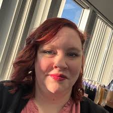 Hey all! My mother in law is gluten and diary free. She swears nobody can  make a carrot cake with these restrictions. Someone here prove her wrong!!  Please lol🫠😂