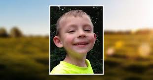 Nicole Caudill's Instagram, Twitter & Facebook