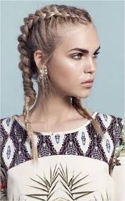 franzosischer zopf ist leicht zu flechten diy anleitung trend frisure schone frisuren geflochten mittellange haare frisuren flechten geflochtene frisuren