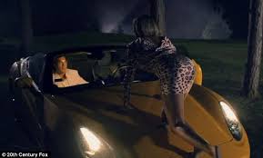 Том круз, пенелопа крус, кэмерон диаз и др. Cameron Diaz And Penelope Cruz Appear Near Topless Together In The Counselor 12 Years After Playing Love Rivals In Vanilla Sky Daily Mail Online