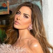 Vanessa Piedra's Instagram, Twitter & Facebook