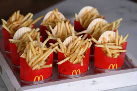 You can use a mcdonald's gift card to gift someone special you therefore only need to venture into a mcdonalds restaurant, and state that you want to buy a mcdonalds gift card. 8 Things You Need To Know Before Eating Mcdonald S Fries Mcdonalds Food Mcdonalds Gift Card Food
