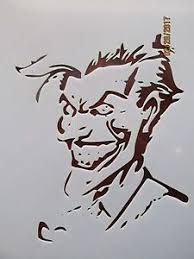 Gambar joker kartun hitam putih. Resultat De Recherche D Images Pour Reusable 10 Mil Mylar Stencil Joker Stencil Stencils Art
