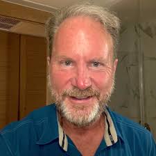 What is a good starter 14er to hike in Colorado for someone with a fear of  heights?