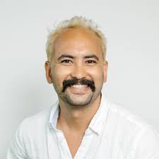 Why Your Facebook Ads Suck and How to Fix Them (or any ad really)