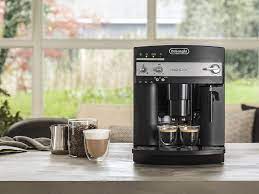 I was tasked with getting a new coffee machine for the office (ok, i may have taken this task upon myself and asked to get one because i thought it would be. De Longhi De Longhi Magnifica Coffee Machine Esam 3000 B Esam3000 B Jashanmal Home