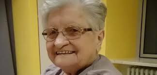 Confreria piange Maria Falco