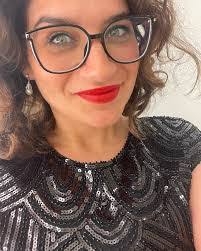 Lena Dobson's Instagram, Twitter & Facebook