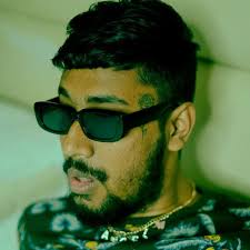 Book Rocky Glock for a wedding, corporate event, live performance, or stage  show