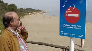 Gustaf von schweden, königin maxima der niederlande, kronprinz frederik von dänemark sowie prinzessin madeleine von schweden und chris o'neill. An Diesen Stranden Ist Rauchen Verboten