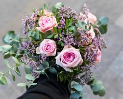 Regala fiori per un compleanno tutto colorato | blog di fiori e notizie fresche / anche tu sei qui per questo, vero marianne?. Quali Sono I Fiori Per Un Anniversario Le Varieta Secondo Il Galateo Colvin