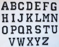 Damit sie nach dem buchstaben aufbügeln lange freude an ihren textilien haben, bitten wir folgende anleitung zu beachten:die stelle, an der sie die buchstaben aufbügeln möchten, gut vorbügeln (auf temperatur bringen). Buchstaben Patch Schart Beschriftung Hotfix Zum Aufbugeln Floquer Pro Auswahl Ebay