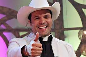 Francesca Swift's Instagram, Twitter & Facebook