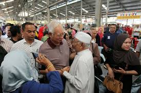 Siapa cipta malu apa bossku. From Bijan To Bossku Najib Taps Into Rempit Culture In Working Class Rebranding Video Malaysia Malay Mail