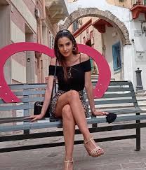 In uno chalet in alta quota in val di sole paola caruso si gode una sauna all'insegna del relax e della sensualità: à¦Ÿ à¦‡à¦Ÿ à¦° Valentina Caruso From Carloforte With Love Mare Escursioni Giretti Per Il Centro Buon Cibo La Vacanza Che Preferisco Isoladisanpietro Sardegna Me Smile Mood Minivacanza Https T Co F2jwjmjahu