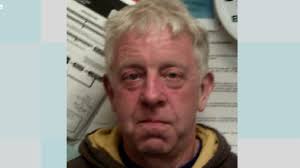 Police hunt escaped murderer