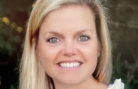 Ellis Trahan's Instagram, Twitter & Facebook