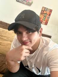 I PRAY THAT MY RELATIONSHIP WITH GOD GETS EVEN BETTER IN 2024✍️ Amen