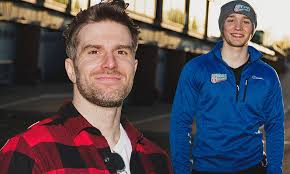 He competed all over the uk and the channel islands before he joined the f4 british championship. Joel Dommett Meets Billy Monger As He Completes Red Nose Day Challenge Daily Mail Online