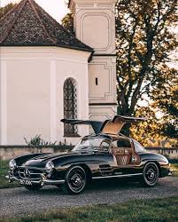 Gentleman Network On Instagram For Me This Is The Most Beautiful Mercedes Gullwing I Have Ever Seen Mercedes Benz 300 Mercedes Convertible Mercedes Benz