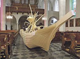 Mittlerweile gibt es aber auch in anderen sportarten ultrà gruppen, die in der regel den kern der jeweiligen fanschar stellen.… … Wozu Kunst In Der Kirche