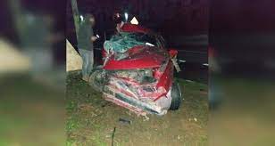 Dos Jovenes Mueren Tras Protagonizar Accidente En Ruta De La Madera Vehiculo Choco Contra Paradero Nacional Biobiochile