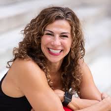 Top 35 Over 50 Fitness Influencers in 2025