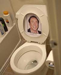 7 briljante 1 april grappen die je met je collega's uit kan halen. 24 Leuke 1 April Grappen Voor Op Kantoor