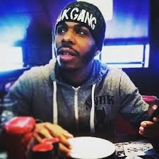 Nell Cannon (@SnukGang_Nell)