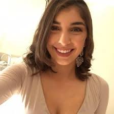 Nancy Bussell's Instagram, Twitter & Facebook