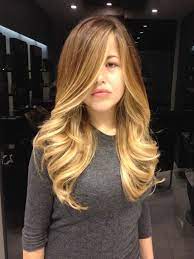 Anche il degradè, così come lo shatush, il balayage e i colpi di sole, è una tecnica. Le Sfumature Del Degrade Cdc Hair Styles Beautiful Long Hair Long Hair Styles