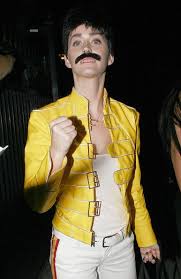 Ver más ideas sobre fredy mercury, freddie mercury, bulsara. 89 Ideas De Disfraz Fredy Mercury Freddie Mercury Freddy Mercury