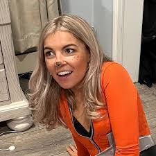 Briana Ward's Instagram, Twitter & Facebook