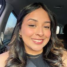 Natasha Mapp's Instagram, Twitter & Facebook