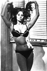 Sophia loren e marcello mastroianni ai telegatti | mediaset play cult. Eve Irving On Twitter I D Rather Eat Pasta And Drink Wine Than Be A Size 0 Sophia Loren Nationalpastaday