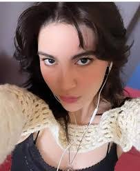 Rebekah Drew's Instagram, Twitter & Facebook