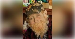 Robert Vanbuskirk's Instagram, Twitter & Facebook