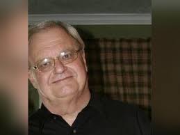 Mr. Robert "Ed" Edward Magee's Memorial Website