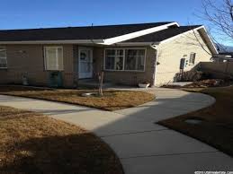 1633 W Cornerstone Way South Jordan Ut 84095 Patio Fence Real Estate South Jordan