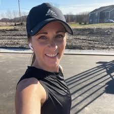 Eric Simonis (@Simonis_Says)