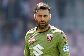 Salvatore sirigu, 34, from italy torino fc, since 2017 goalkeeper market value: Torino Il Bluff Di Cairo Su Sirigu Il Portiere E In Uscita Siamo La Roma
