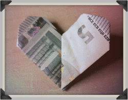 Hier finden sie viele anleitungen wie zum beispiel herz hemd kleid schiff fisch blume schmetterling weihnachtsbaum krebs schultüte osterhase oder stiefel. Aus 5 Euro Ein Geldgeschenk Falten