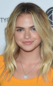 View famous persons named Summer