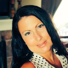 Stephanie Reck (@StephRReck)